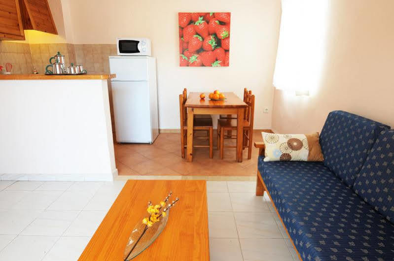 Maribel Villas Cala Blanca  Extérieur photo